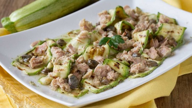 Salade de courgettes au thon