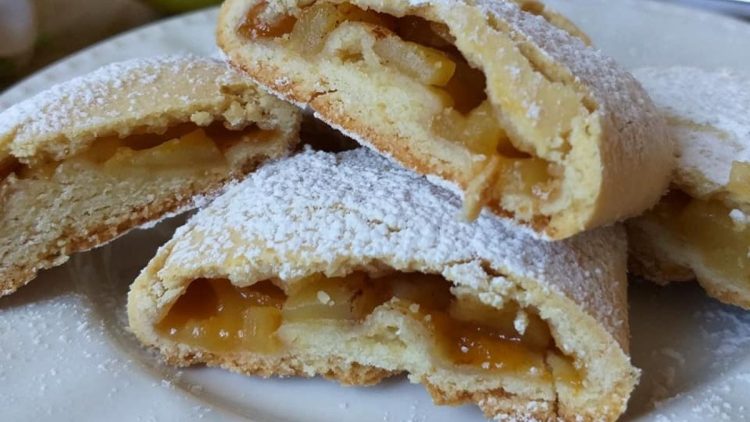 Biscuit roulé aux pommes