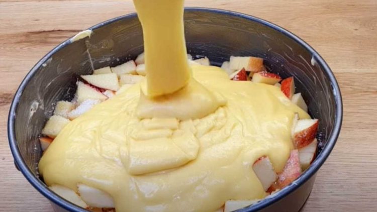 Gâteau aux pommes light très rapide