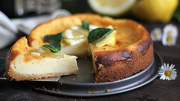 Gâteau au citron crémeux au four