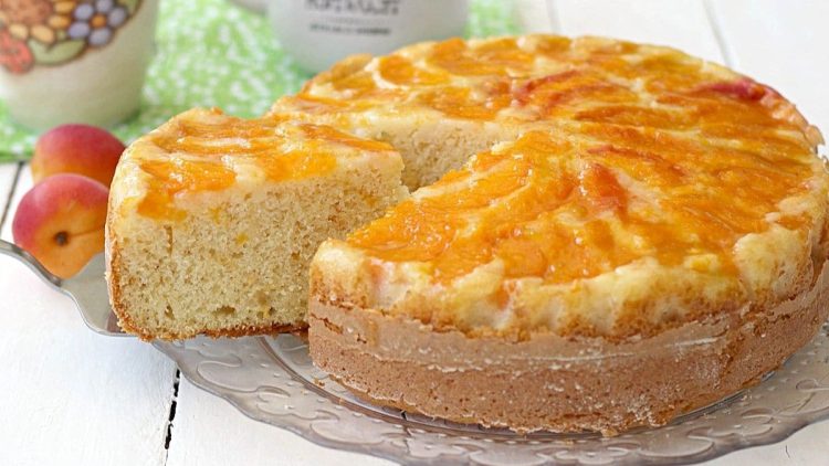 Gâteau renversé aux abricots