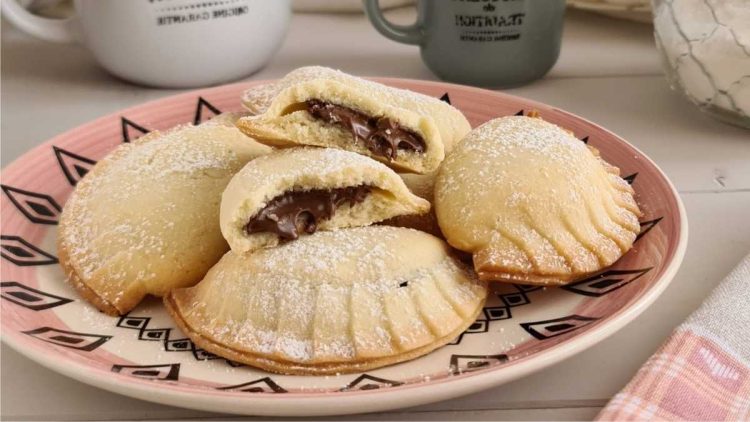 Biscuits raviolis fourrés au Nutella