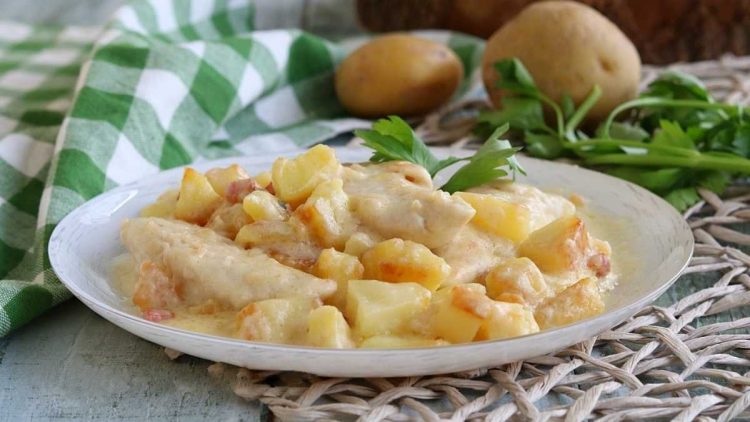 Blancs de poulet et pommes de terre au lait