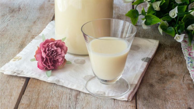 crème de liqueur d’amande