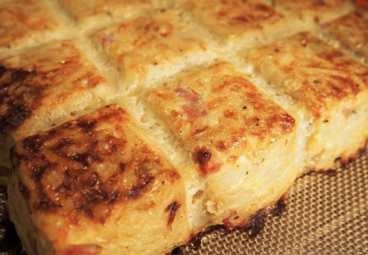 Gâteau pommes de terre et oignons