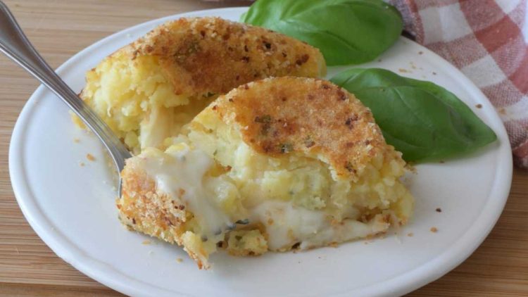 Petits gâteaux de pomme de terre