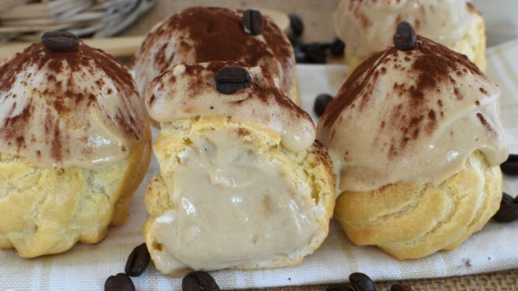 Choux au Nutella et café