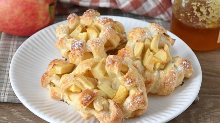 Beignets pâte feuilletée aux pommes