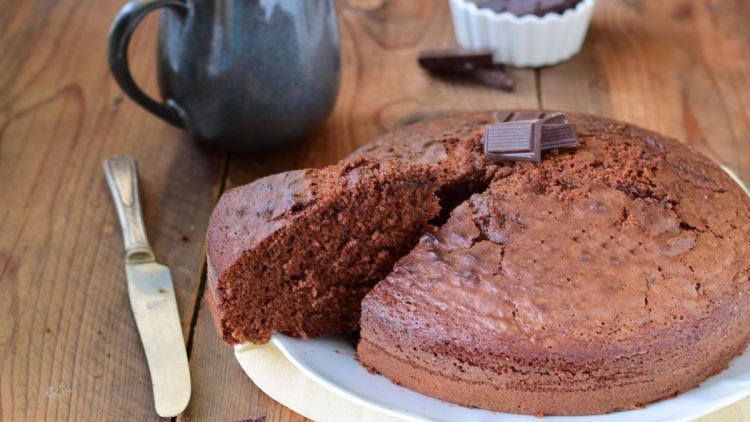 Gâteau moelleux au lait et au chocolat