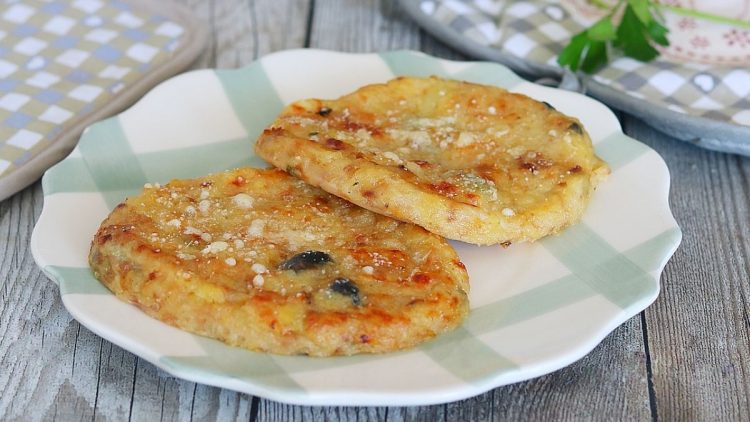 Galettes pommes de terre au thon