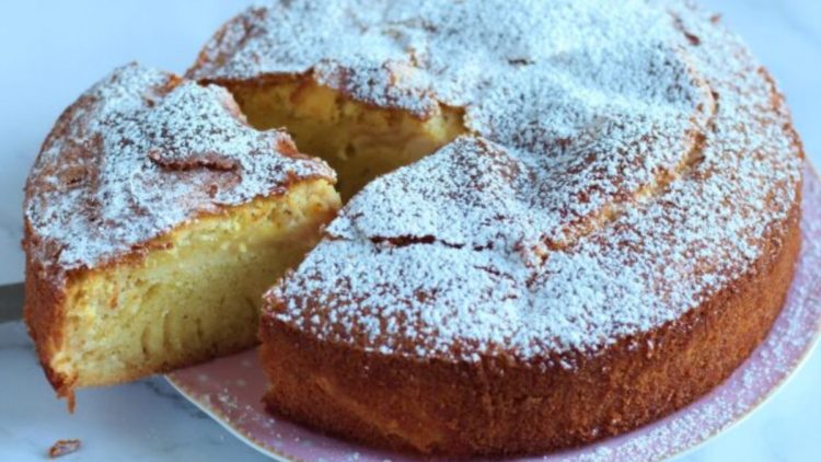 gâteau invisible aux pommes sans gluten facile