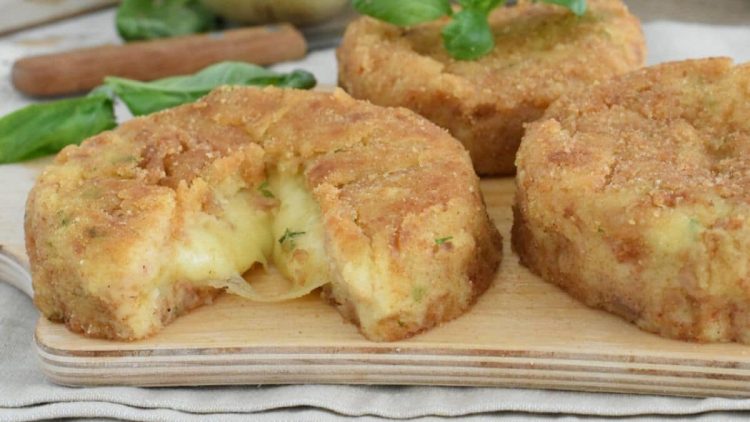 Galettes de pommes de terre au thon