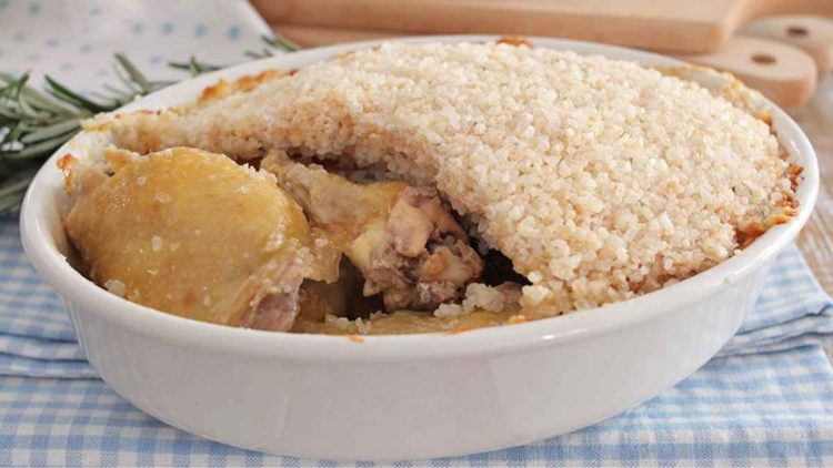 Poulet en croûte de sel