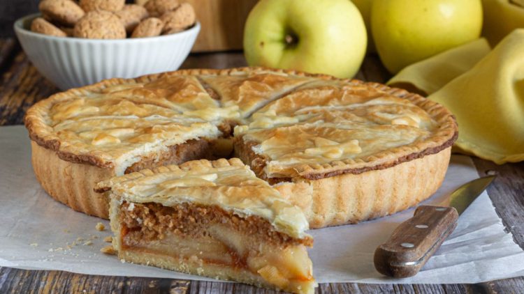 tarte aux pommes et aux amaretti