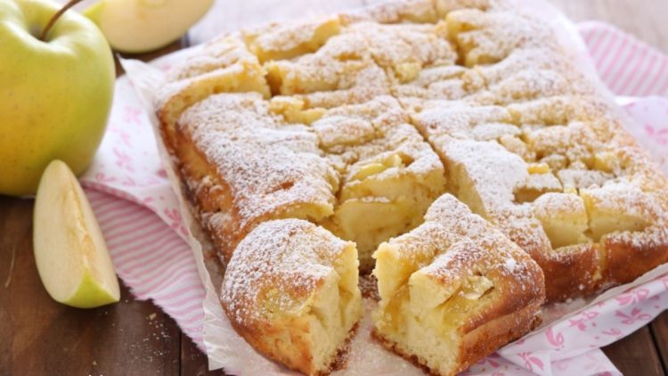 Gâteau aux pommes et au yaourt