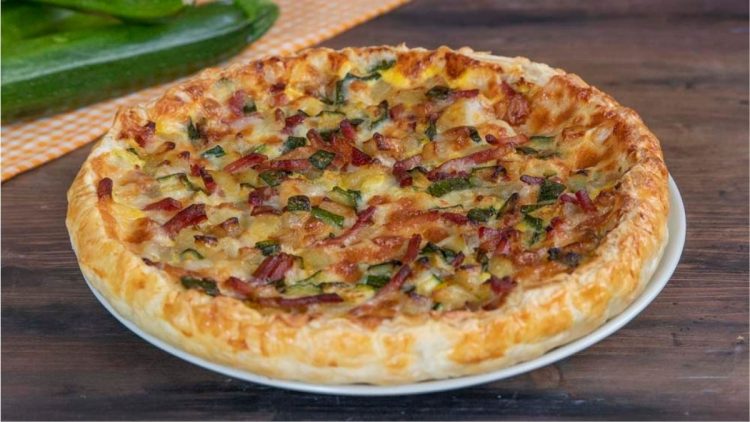 Pizza aux courgettes et pommes de terre