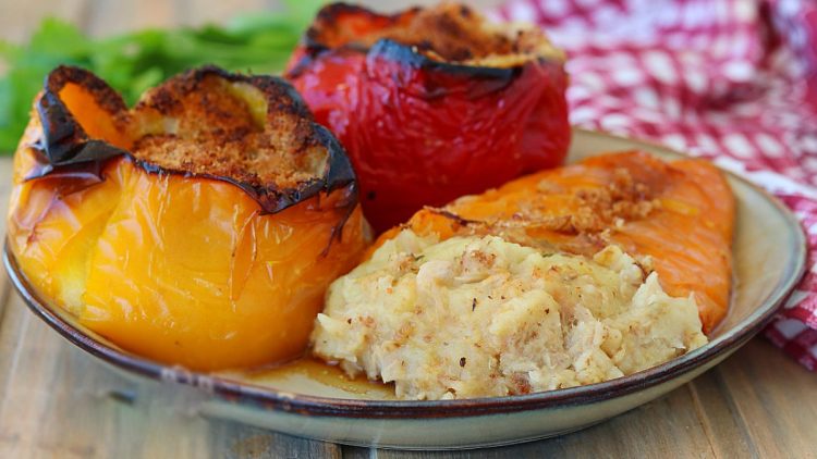 poivrons farcis au thon et pommes de terre