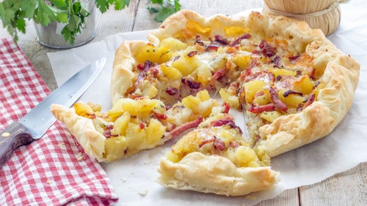 Tarte aux pommes de terre et speck