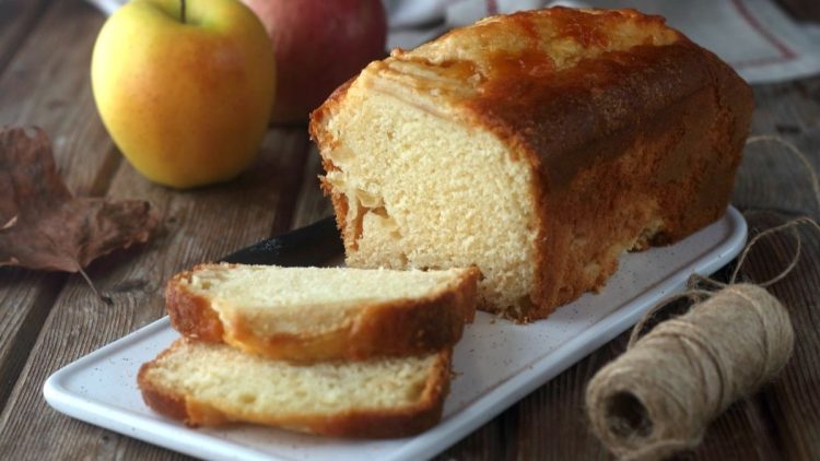 Cake aux pommes Cyril Lignac