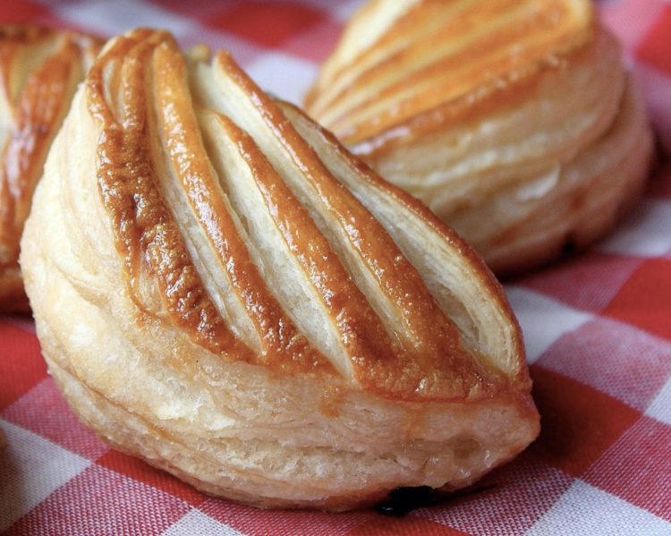 Chaussons aux pommes maison facile