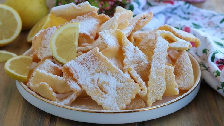 Chiacchiere au citron
