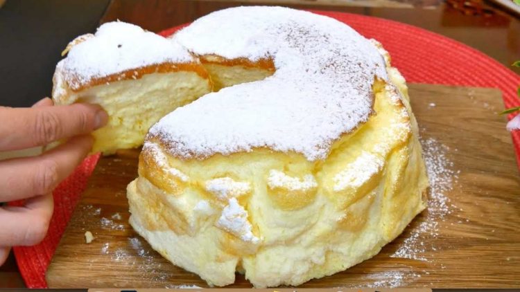Gâteau moelleux très léger avec très peu d’ingrédients