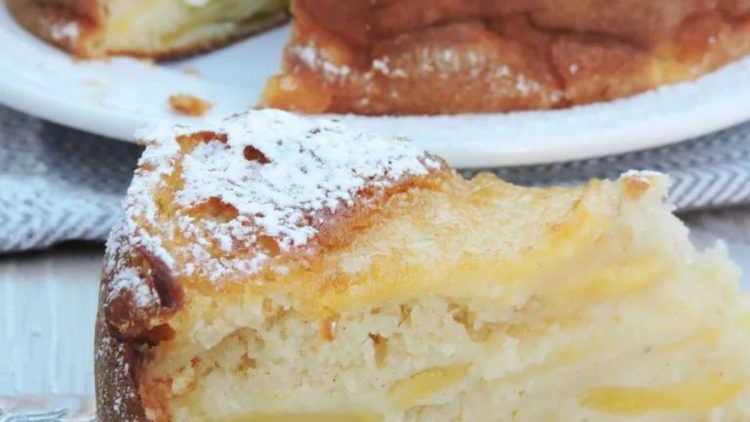 gâteau moelleux aux pommes sans huile et sans beurre