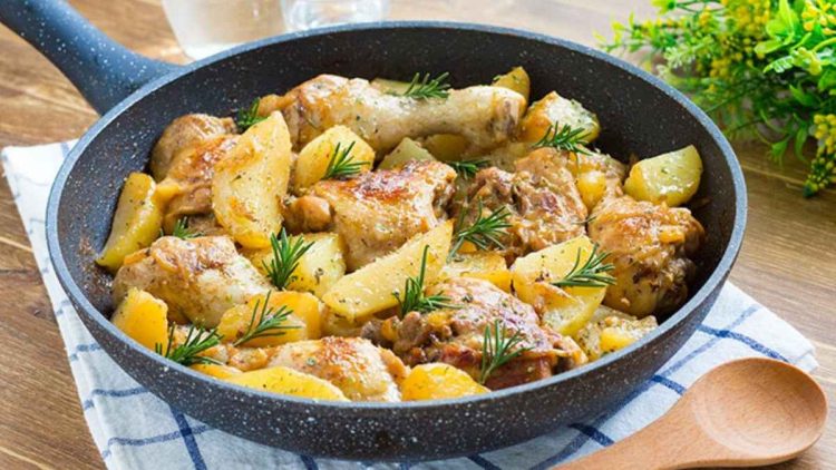 Poêlée de pommes de terre et poulet