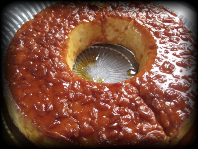 Gâteau de riz au caramel et vanille