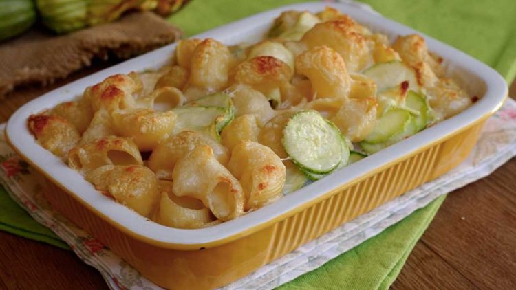 Gratin de pâtes aux courgettes