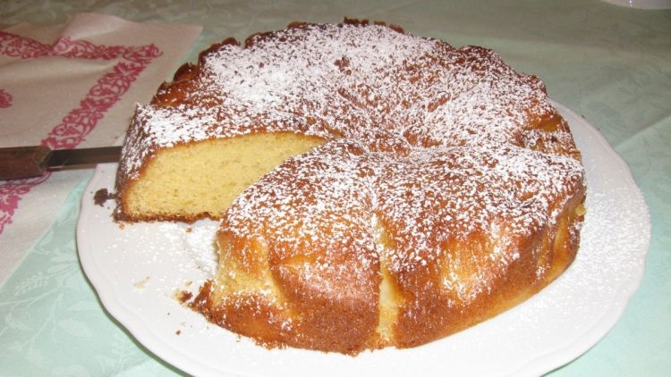 Gâteau au yaourt moelleux et léger