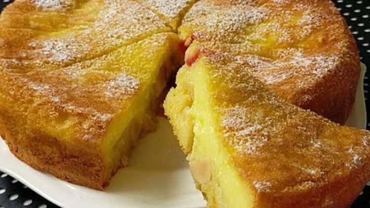 gâteau fondant aux pommes et crème anglaise