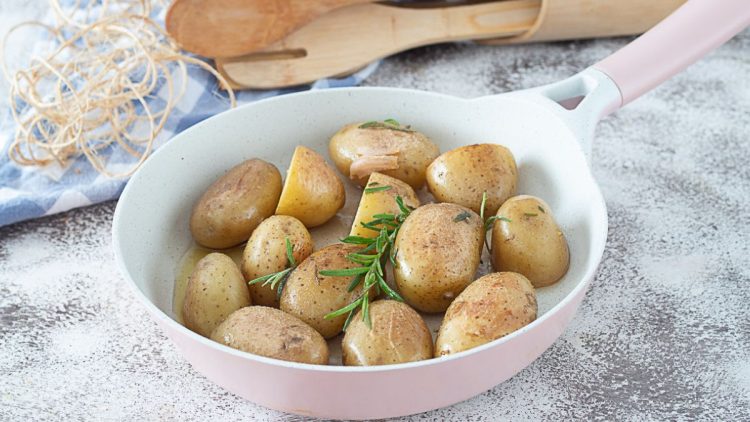 pommes de terre nouvelles sautées
