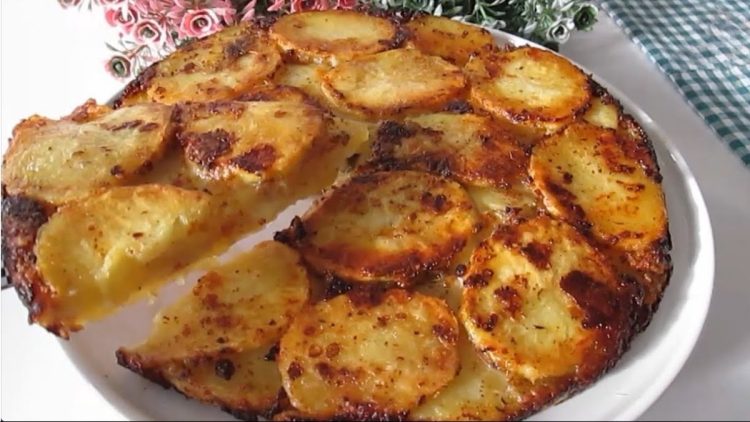 Tourte aux pommes de terre à la poêle