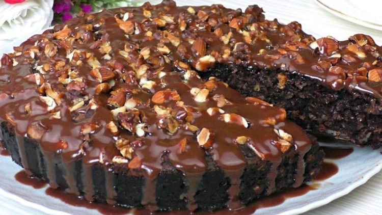 Gâteau à l'avoine, banane et chocolat