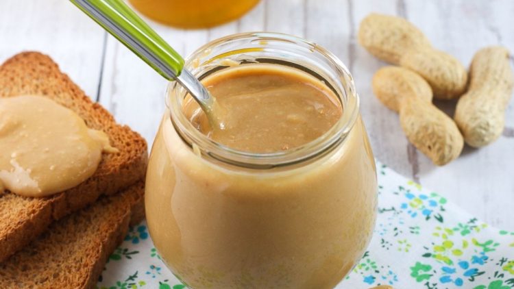 Beurre de cacahuète fait maison