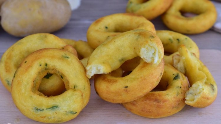 Beignets de pommes de terre