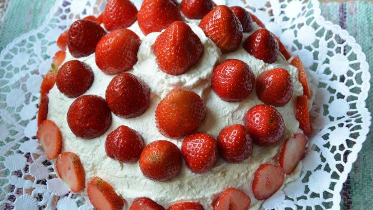 gâteau au yaourt et à la crème au yaourt