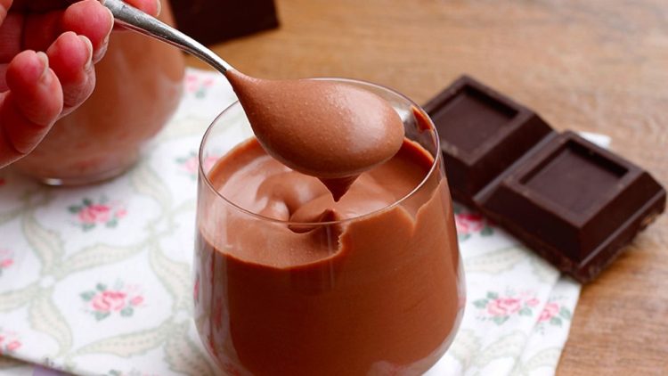 Mousse au chocolat sans œufs