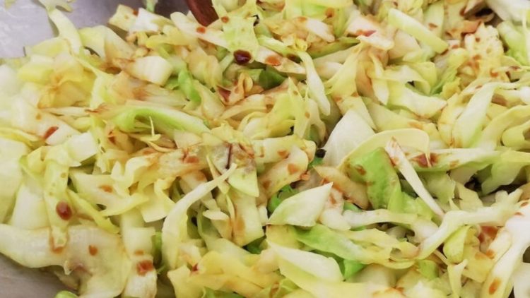 Wok de chou vert
