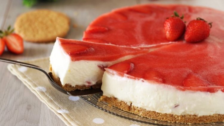 Cheesecake au yaourt et fraises