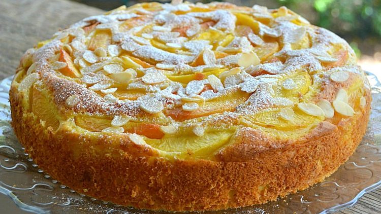 Gâteau yaourt aux pêches