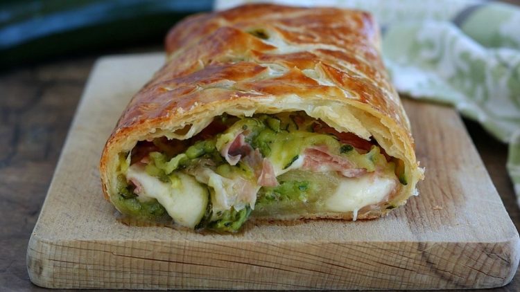 Chausson feuilleté aux courgettes
