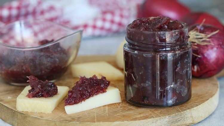 Confiture d'oignons rouges