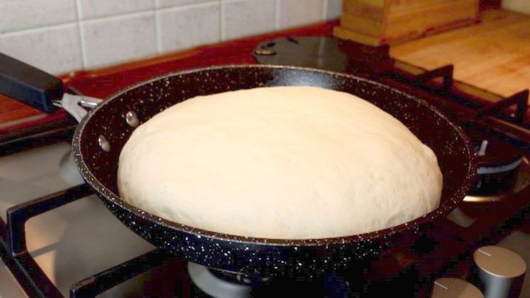 Pain cuit à la poêle