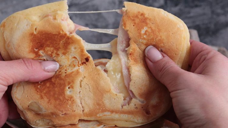 pancakes fourrés au jambon