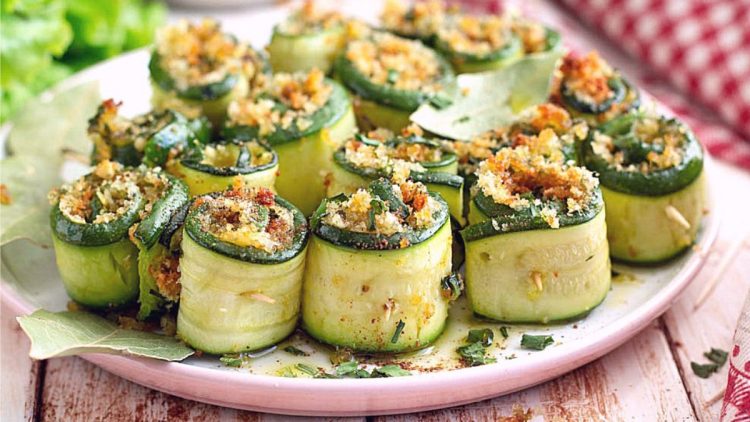 petits rouleaux de courgettes