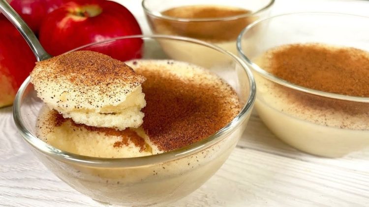 Dessert à la cuillère aux pommes