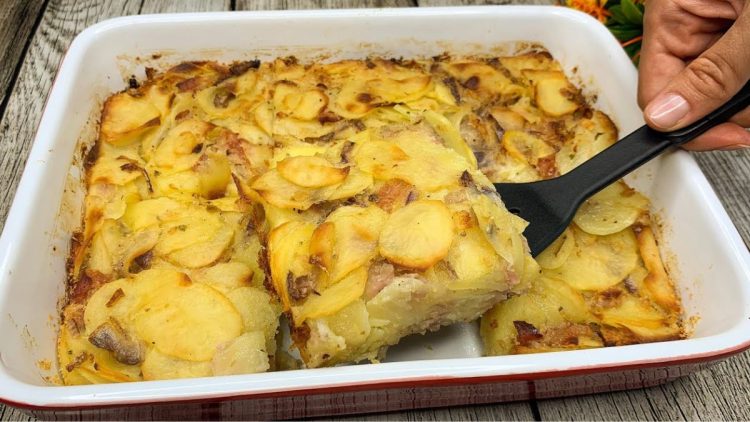 gratin de pommes de terre, oignons et jambon