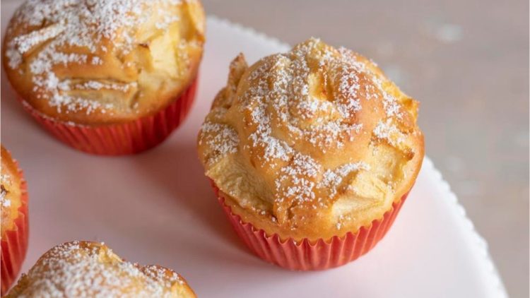 Muffins aux pommes et yaourt